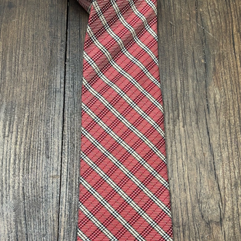 BURBERRY Authentic Silk Tie